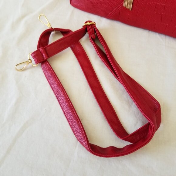 NEW! Faux Leather Purse with Gold-tone Tassel & Hardware and Detachable Strap - Picture 9 of 9